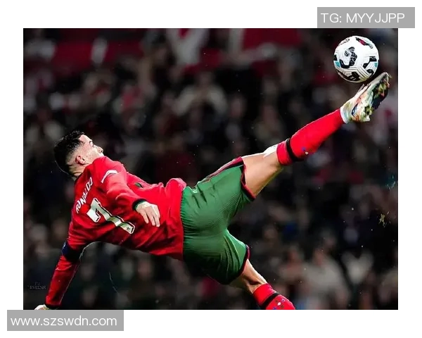 全球顶尖足球明星的传奇故事与辉煌成就揭秘