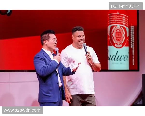 全球足球界哀悼传奇球星离世引发球迷深切怀念与追思